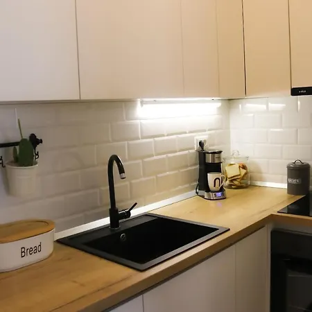Apartman Prvi Red Do Mora! شقة *
